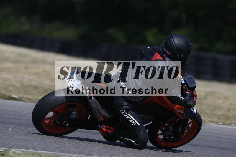 Archiv-2023/28 05.06.2023 Moto Club Anneau du Rhin/blanc-novice/7